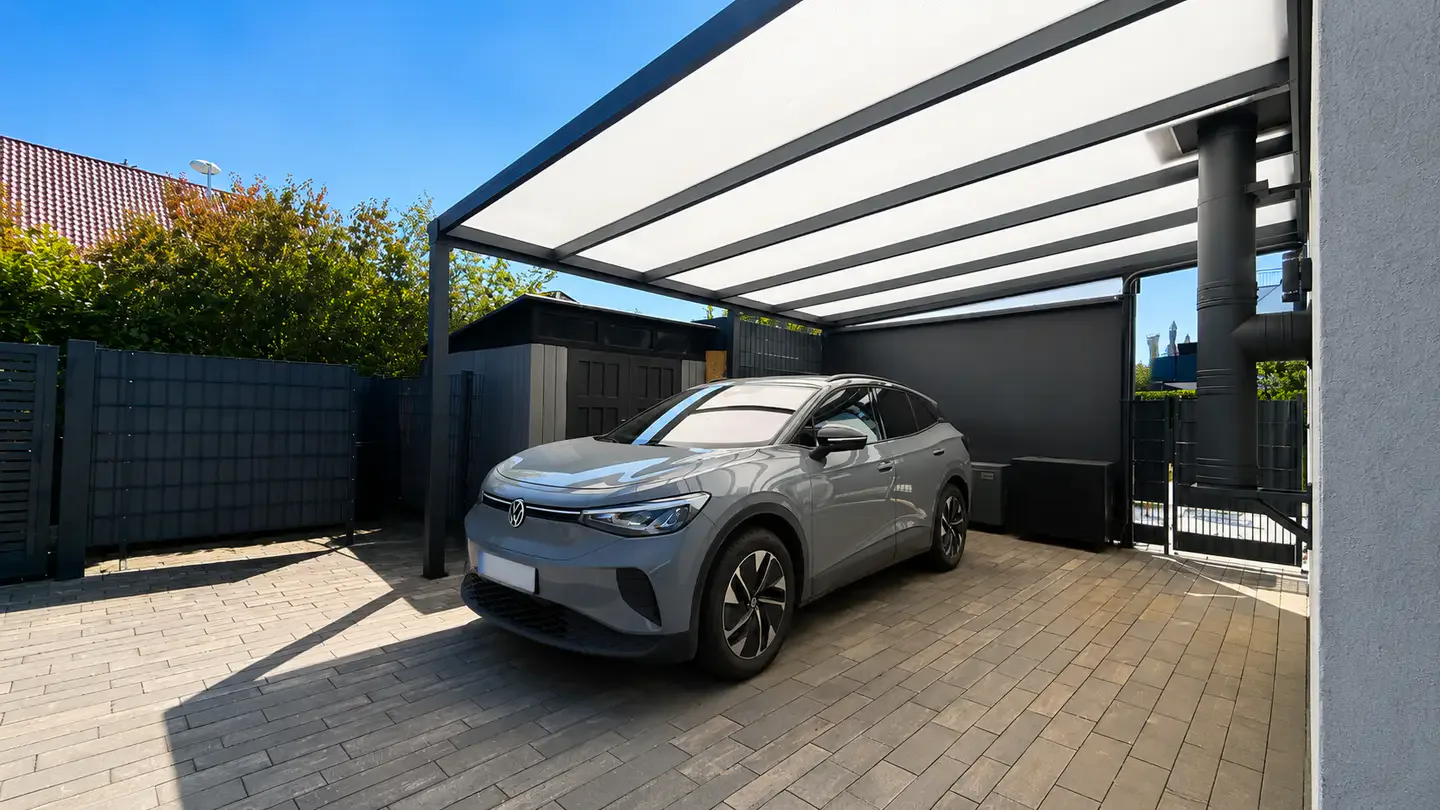 Carport mit Lademöglichkeit